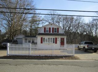 6 Burroughs Rd, North Reading, MA 01864