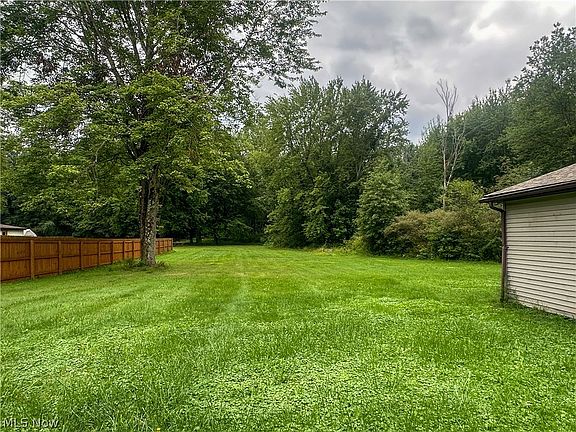 4th image of 2419 Hewitt Gifford Rd SW