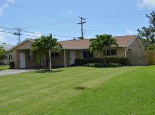 378 Garden Blvd, Palm Beach Gardens, FL 33410