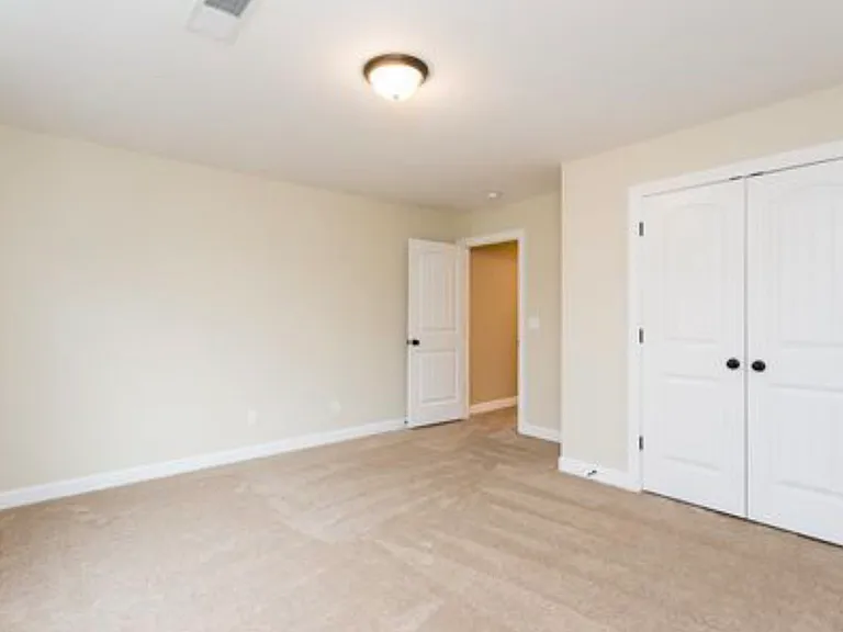 2506 E Main St #B6 — Photo 6