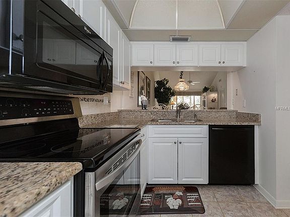 5th image of 439 Cerromar Ln Unit 411