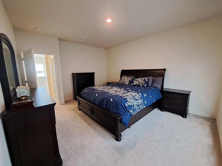 1160 Yale Dr — Photo 18