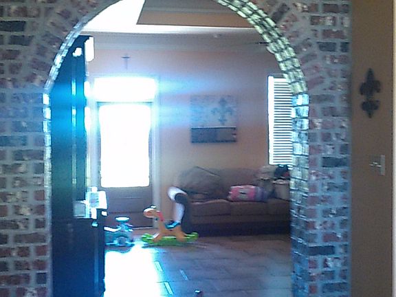 3rd image of 1029 Melody Ln