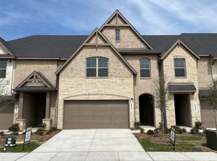 6841 Joelene Rae Dr, Arlington, TX 76001