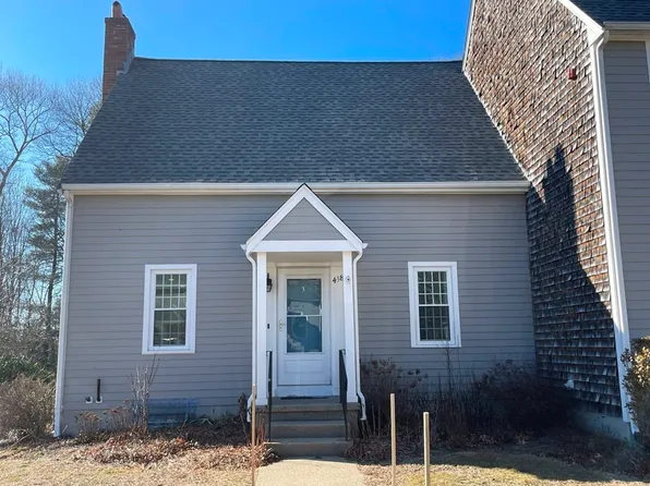 438 Twin Lakes Dr, Halifax, MA 02338