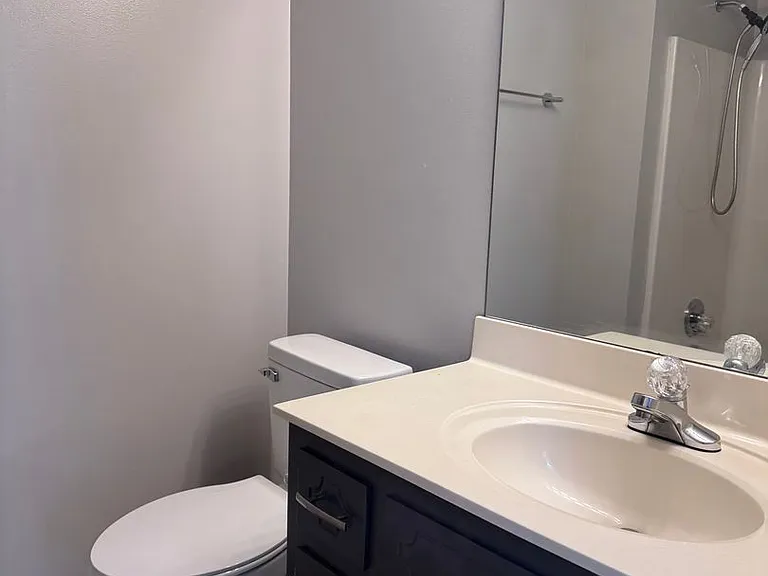 203 Melodie Dr — Photo 16