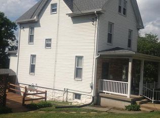 206 W 6th Ave, Derry, PA 15627