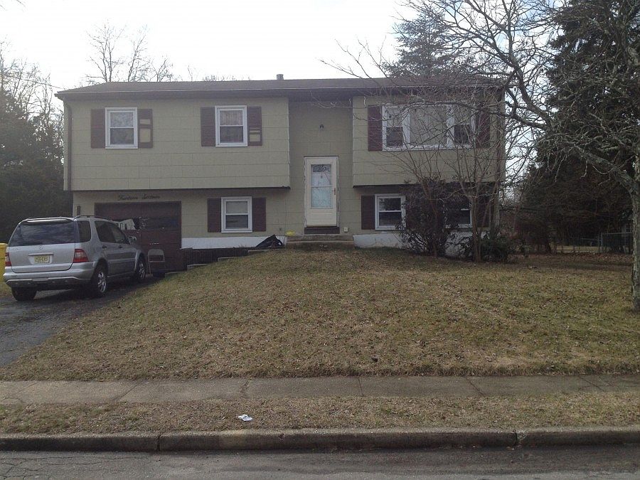 1st image of 1416 Brookfield Dr