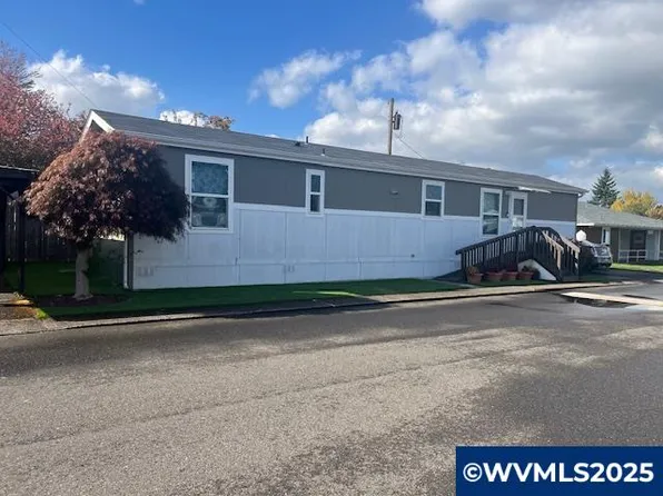 16901 SE Division St Unit 43, Portland, OR 97236