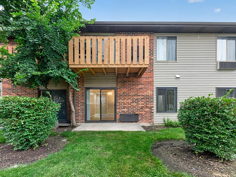 718 Rodenburg Rd #206 — Photo 29