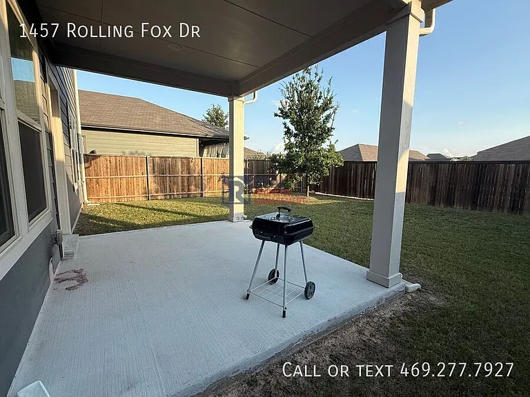 1457 Rolling Fox Dr — Photo 16
