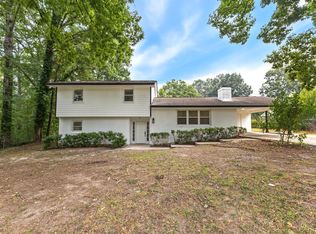 2010 Summerdale Dr, Raleigh, NC 27604