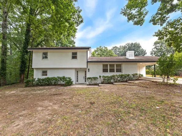 2010 Summerdale Dr, Raleigh, NC 27604