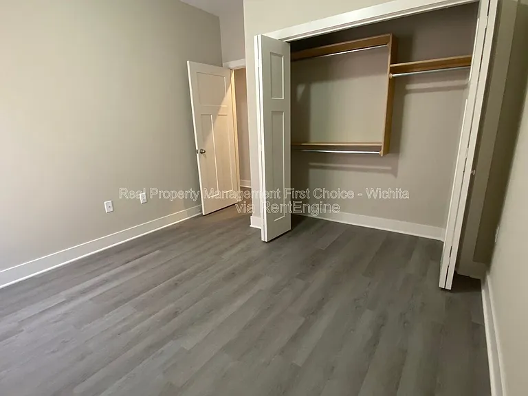 4610 S Kessler Cir — Photo 12