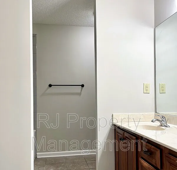1079 Harpeth Dr — Photo 25
