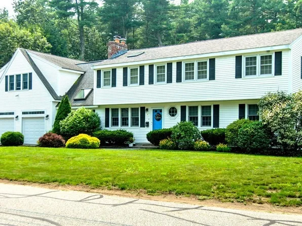 6 Castlewood Dr, North Chelmsford, MA 01863
