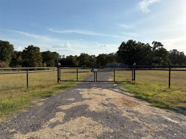 134 Private Road 5762, Groesbeck, TX 76642