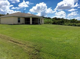 3000 42nd St SW, Lehigh Acres, FL 33976