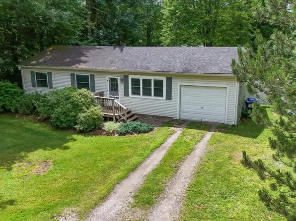 144 Woodcrest Circle, Milton, VT 05468