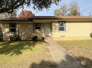 3350 Cromart Ave, Fort Worth, TX 76133