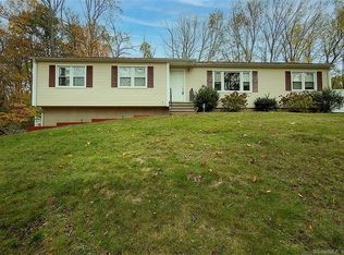 973 Cow Path Rd, Orange, CT 06477