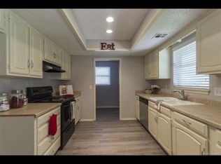 2947 W 66th St S, Tulsa, OK 74132