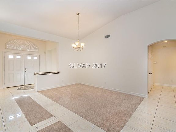 5th image of 5626 Via Victoria St