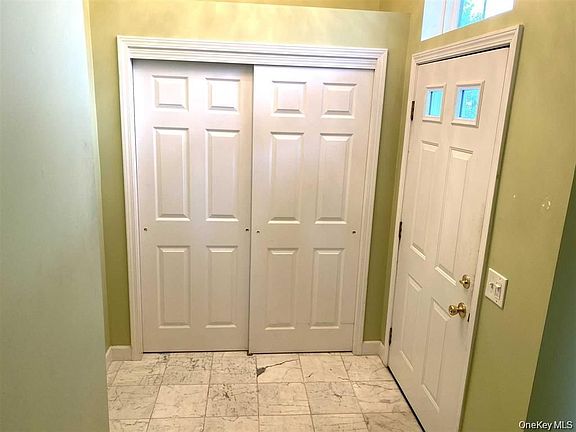 4th image of 4806 Ridgecrest Dr