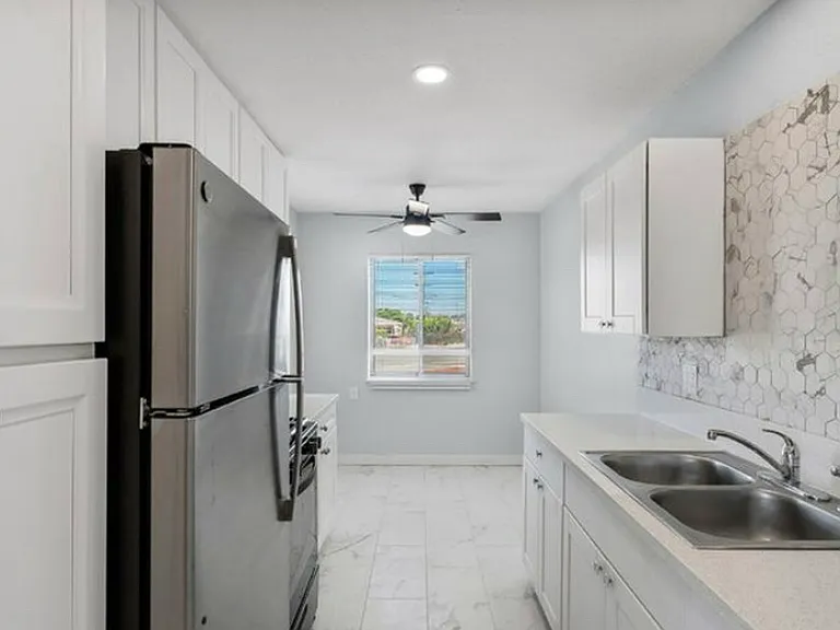 245 San Jacinto Dr #245 — Photo 8