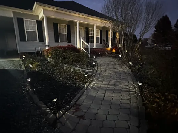 387 Horse Haven Rd, Lexington, NC 27295