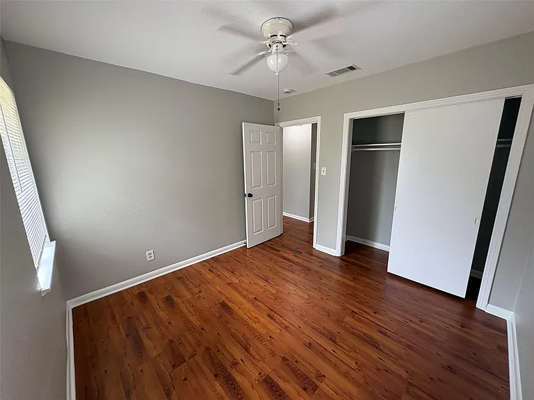 1307 Corona Dr — Photo 21