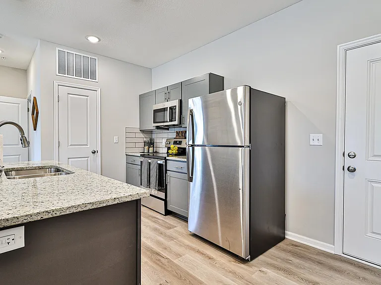 The Lofts at Bridgewood — Photo 58