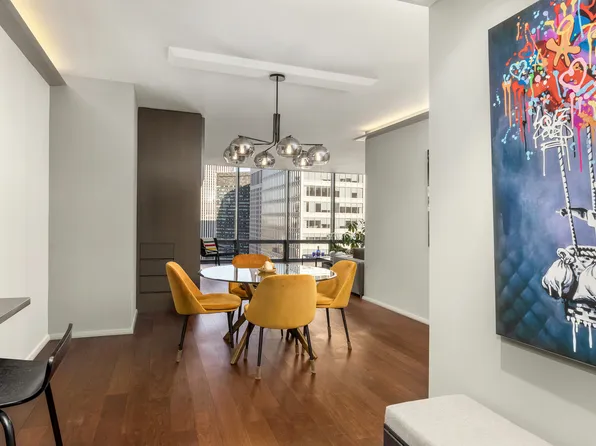 641 5th Avenue image 5 of 11