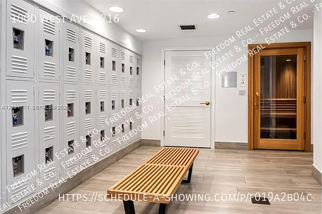 1000 West Ave #216 — Photo 16
