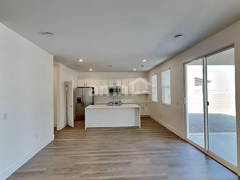 9677 E Harkes Dr — Photo 4