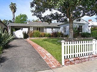 1st image of 4437 Farmdale Ave