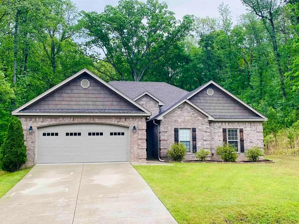 3008 Lilly Ln, Benton, AR 72019