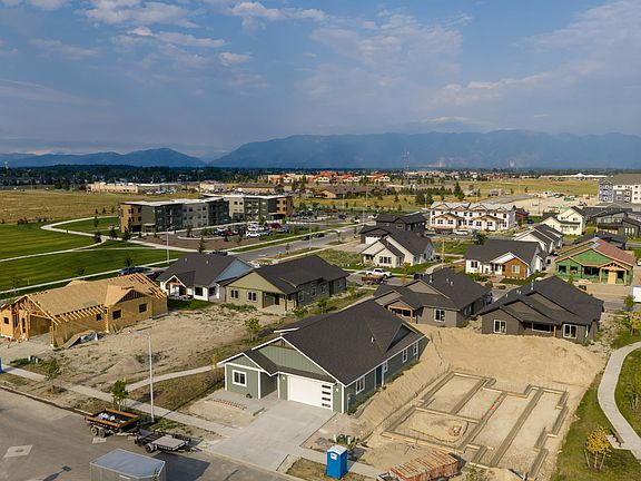 3rd image of 619 Jersey Way