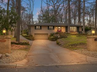 612 Hill Rd, Marshall, MI 49068