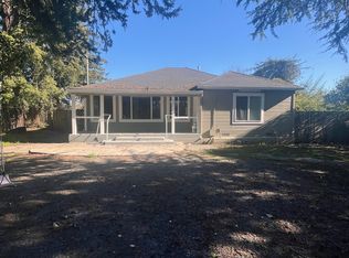 921 Naify Ln, Santa Rosa, CA 95407
