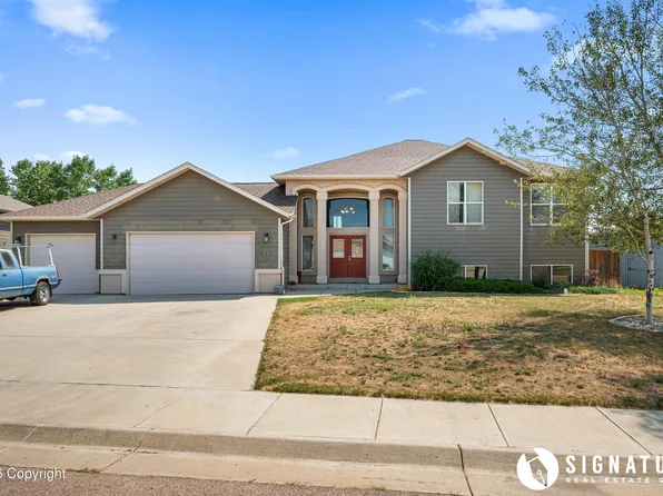 614 Arcadia Ave, Gillette, WY 82716