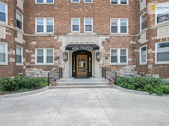 2nd image of 311 E Emanuel Cleaver Ii Blvd #501