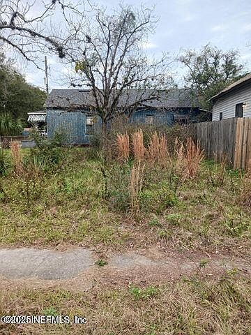 2nd image of 0 E 4TH Street