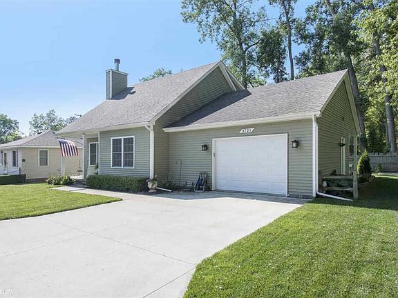 2nd image of 3721 Ferndale Dr