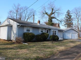 635 Union Ave, Delanco, NJ 08075