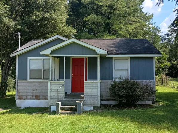 63 Woodson Dr, Laurel, MS 39443