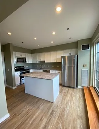534 Commonwealth Ave #6A — Photo 2