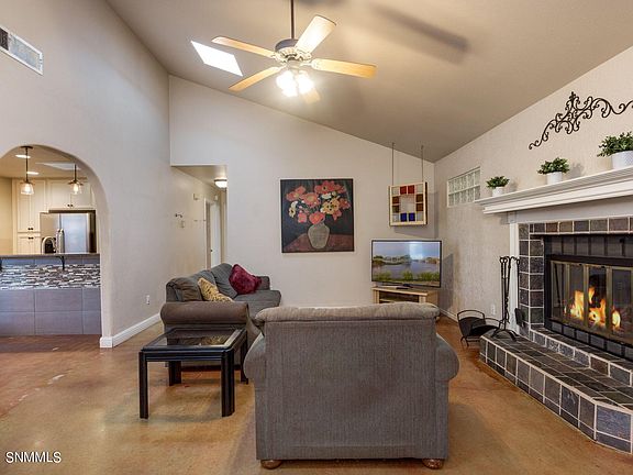 4th image of 5494 Amarillo Del Sol