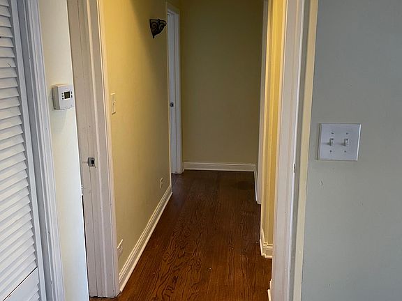 3rd image of 8434 S Cregier Ave