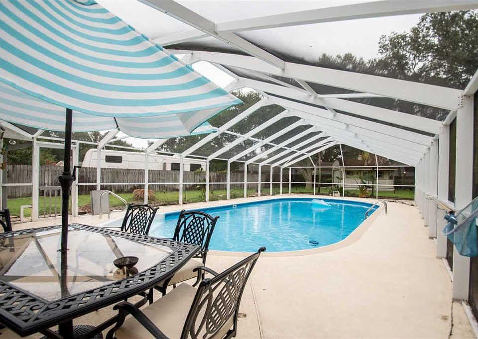 1st image of 3258 Las Brisas Ct
